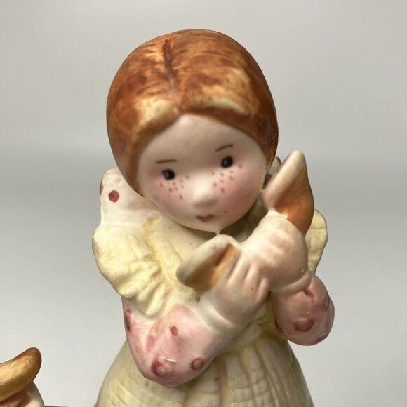 Holly Hobbie Figurine It's Nice to Hear From Someone Dear VTG Yellow Cat Phone - Picture 3 of 6